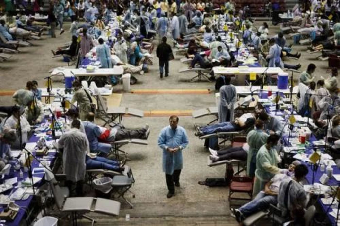 疫情艱難時刻，特朗普又收可怕噩耗，華春瑩：向美國人民表示同情