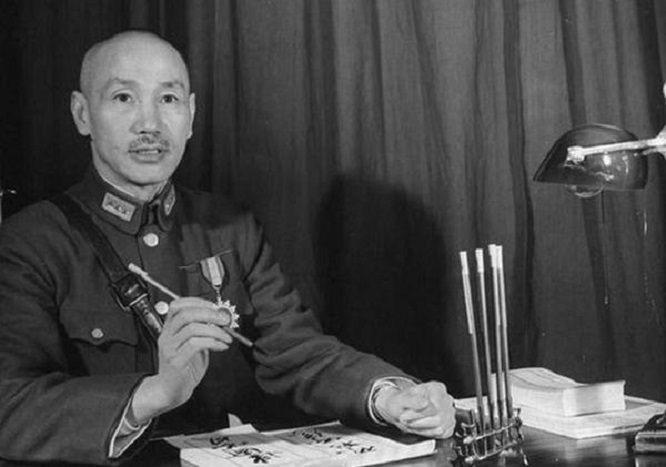 1934年，一位乞丐要求面见周恩来，3天后红军开始长征-第4张图片-大千世界