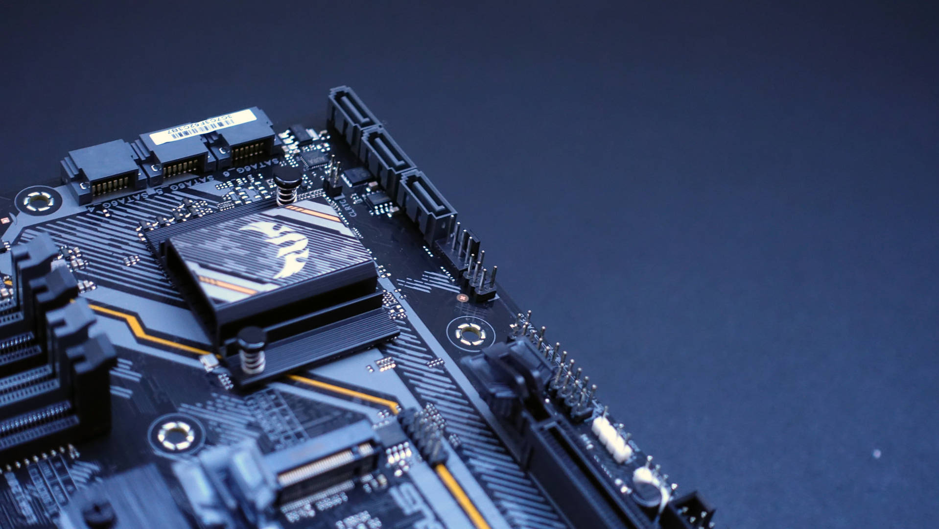 千元主板也可搭载十代CPU，华硕B460重炮手PRO装机实测