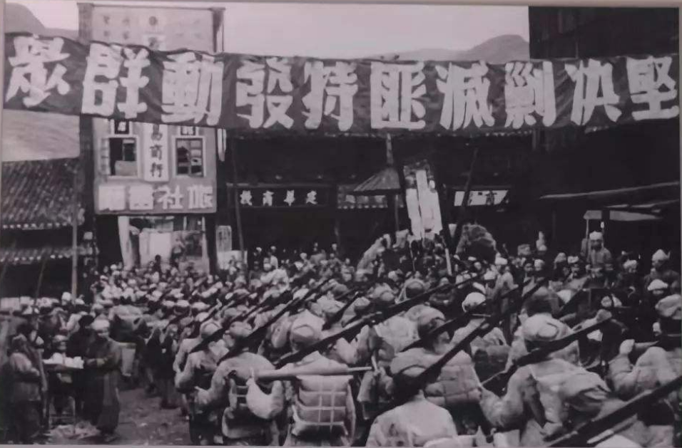 开国上将中，有两员虎将曾是“死对头”：为何