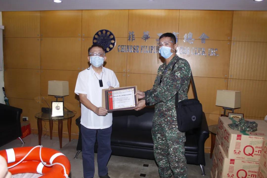 许长安：讲好中菲故事 当好“民间使者”