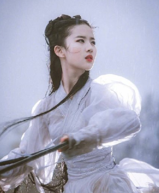 路透|《梦华录》路透曝光！刘亦菲陈晓船上拥吻 网友梦回神雕侠侣