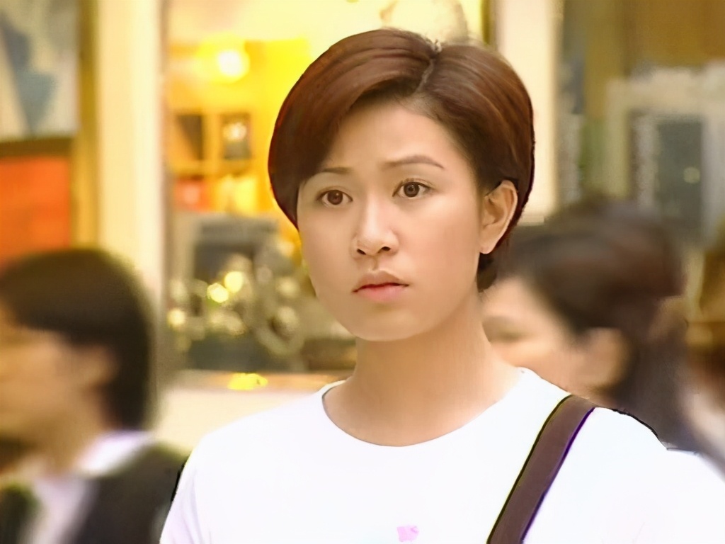 45歲不結婚，月租29萬豪宅獨居，對佘詩曼來說是一種解脫