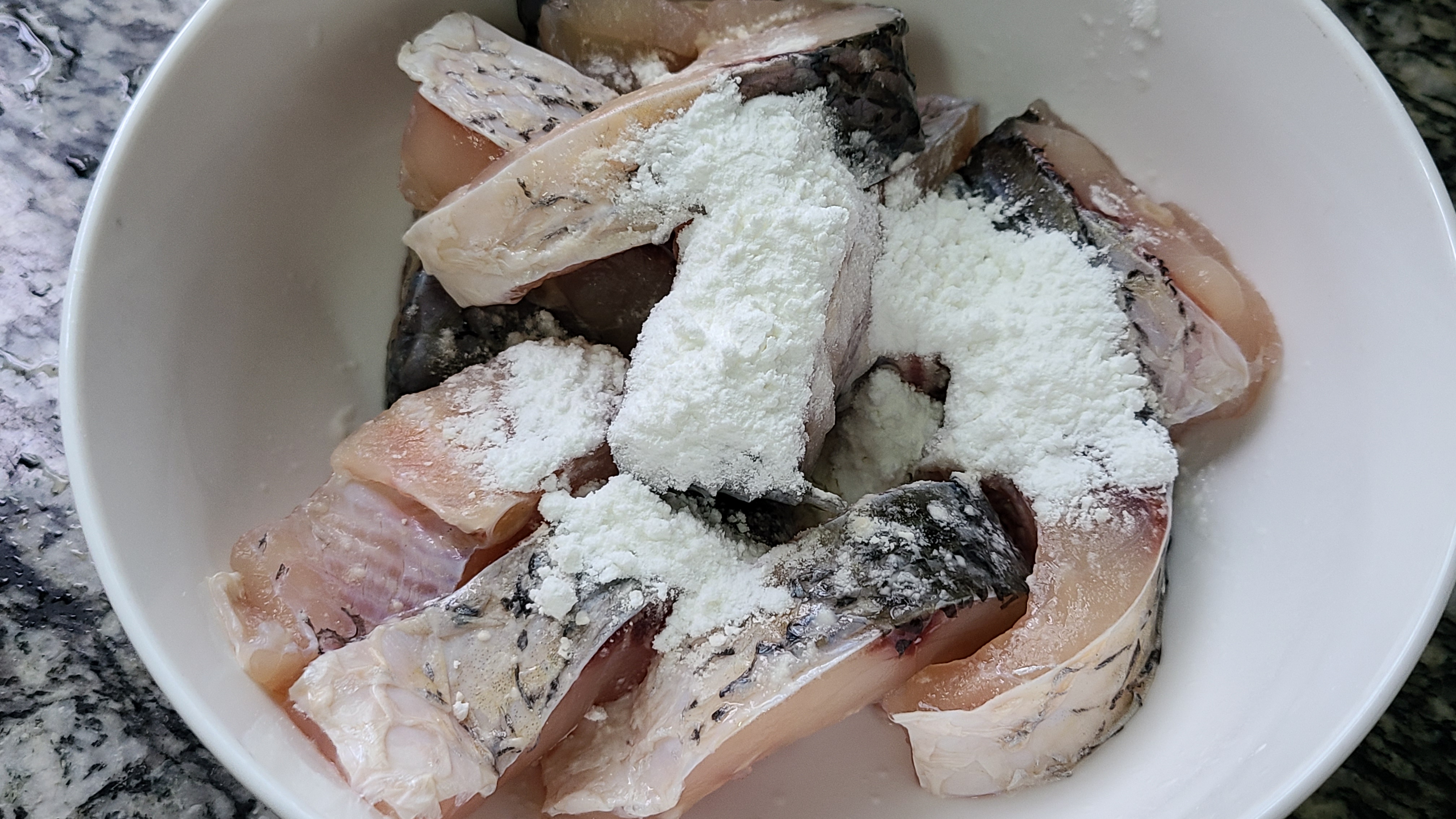 I love this method of fish meat. It has a strong fragrance and good taste.