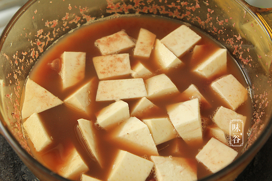 立秋将至，别错过吃芋头，加红豆炖一炖，香甜软糯又营养