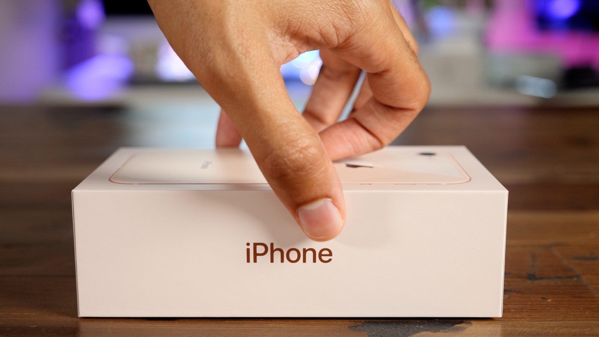四款iPhone13配置售价曝光，最低64G版5999元，最高1TB版14099元