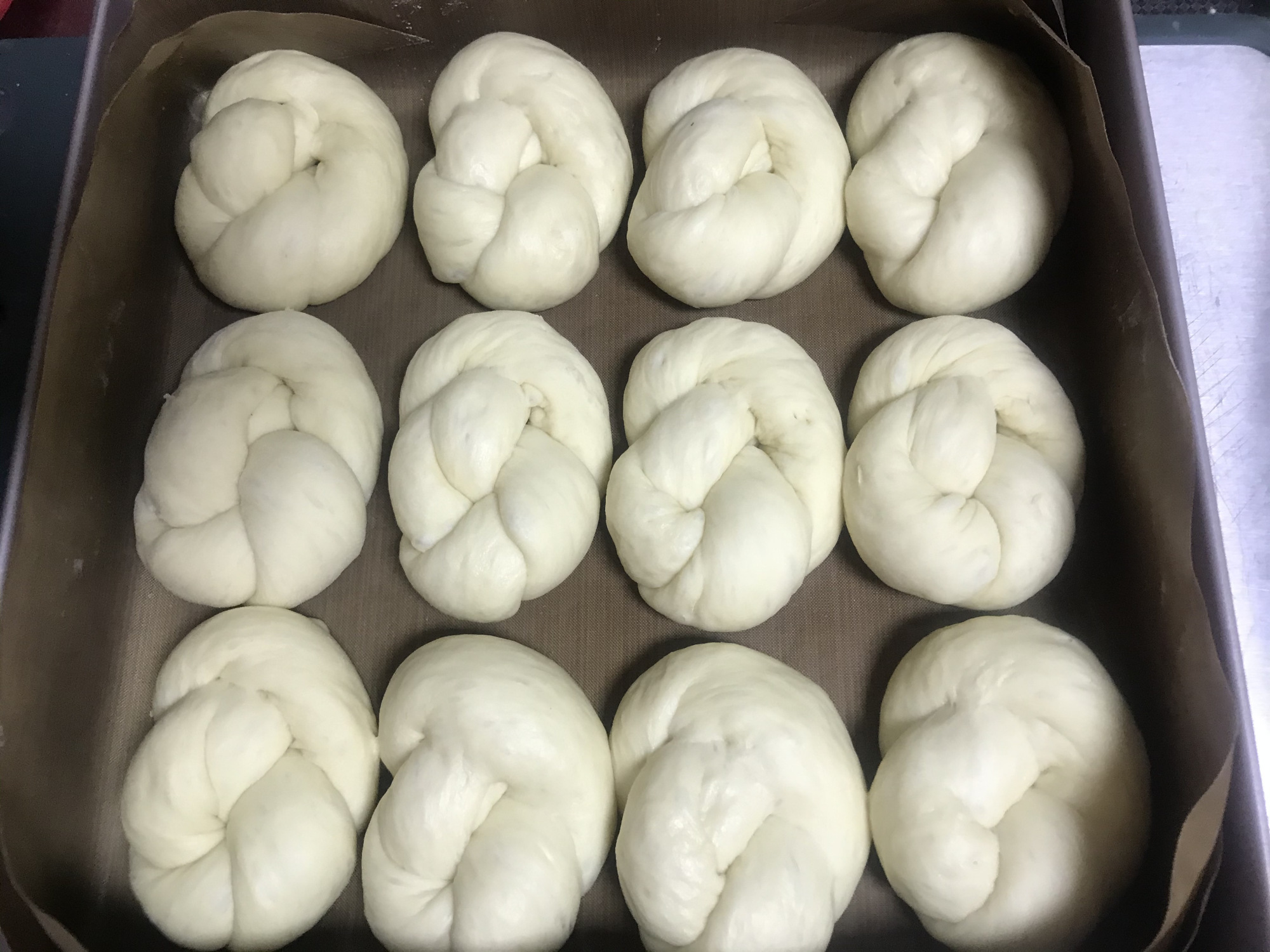 老麵包不放糖還能香甜暄軟，就因加了它，放3天不硬，兒時的味道