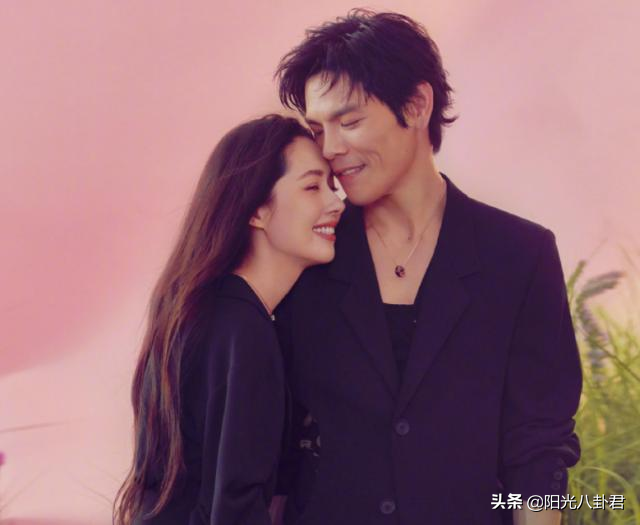 向佐生日与众星合影，晒合影思念隔离中的女儿，温馨生日愿望曝光