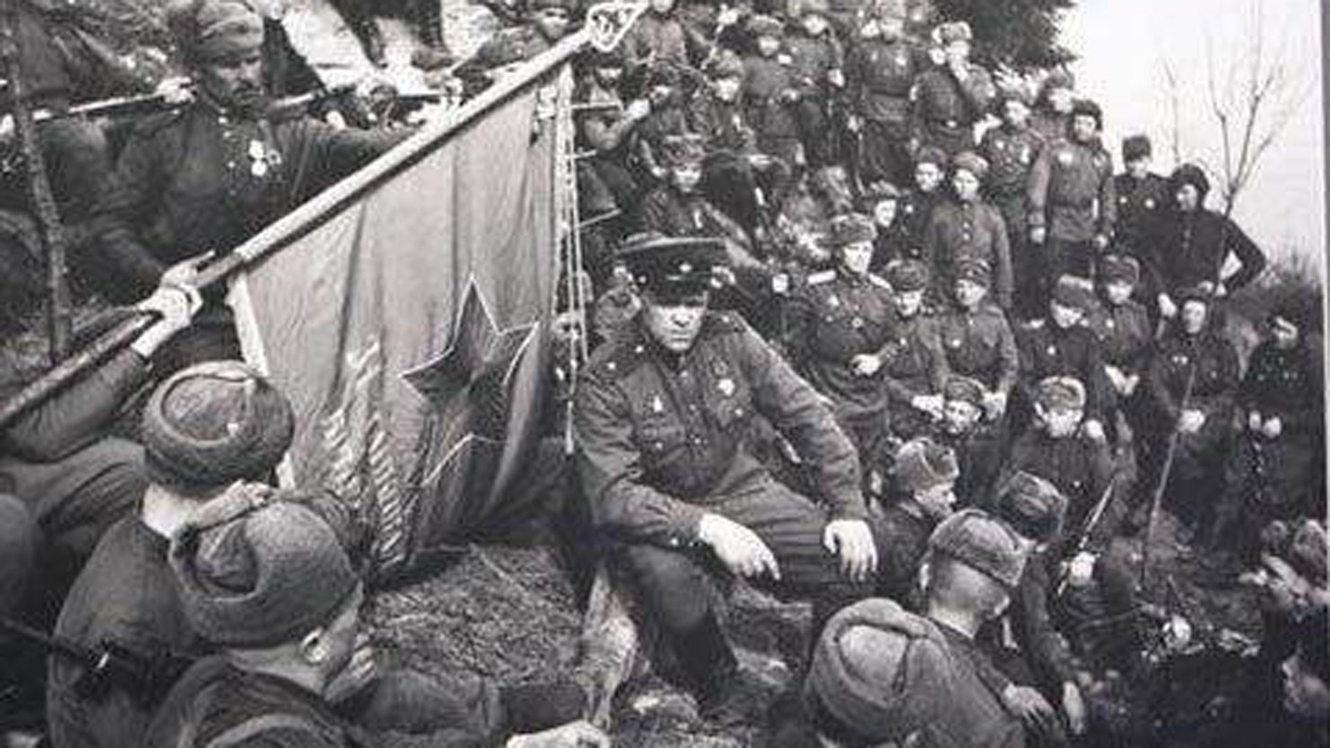 斯大林：美进南朝鲜苏就占北海道；麦克阿瑟：