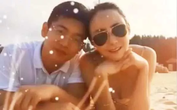 “我40岁,嫁给了闺蜜25岁的儿子,不馋身体不图钱”