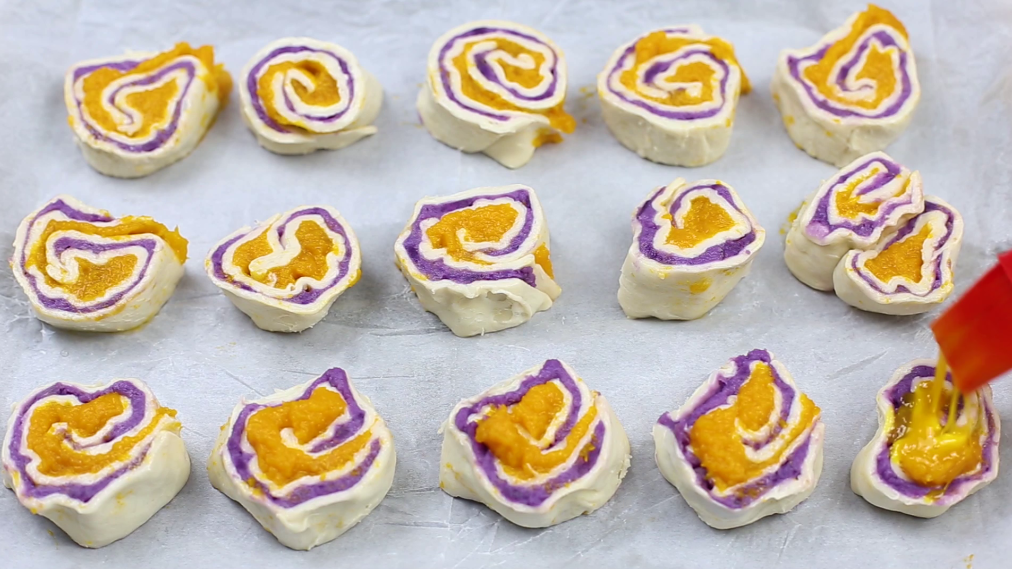 图片[7]-紫薯别再煮着吃了，试试这样做，酥的掉渣，好看又好吃-起舞食谱网