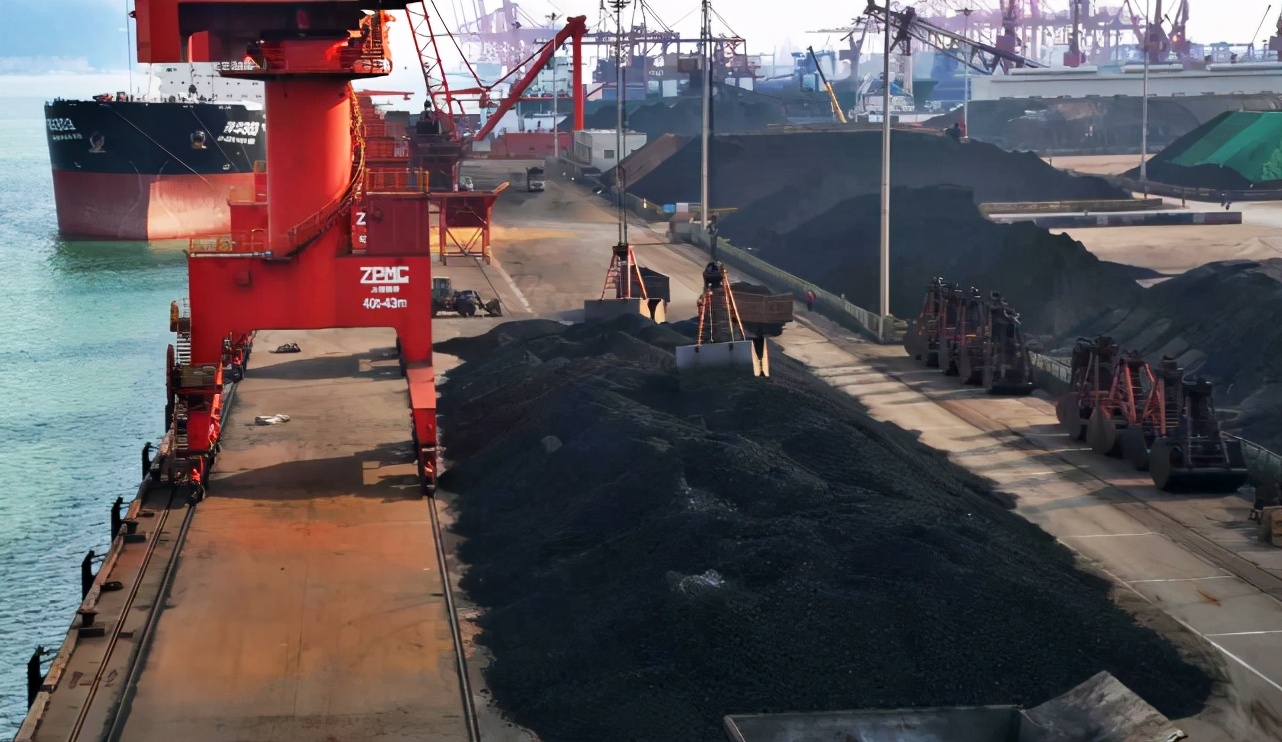 賴在中國港口7個月，日支付13萬滯期費，澳企扛不住了賣煤礦自救