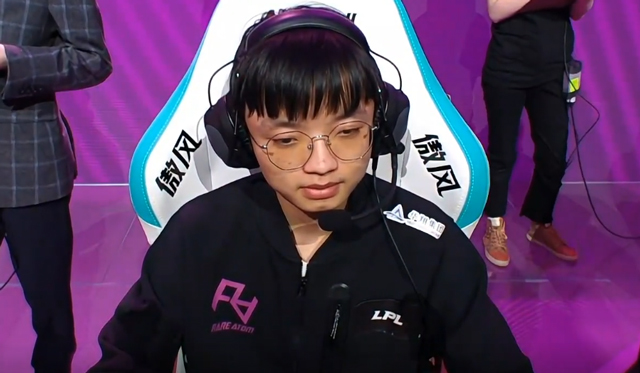 Yan Junze: RA condition is no good, FPX too not easy, dozen wild all the time substitution is adjusted all the time