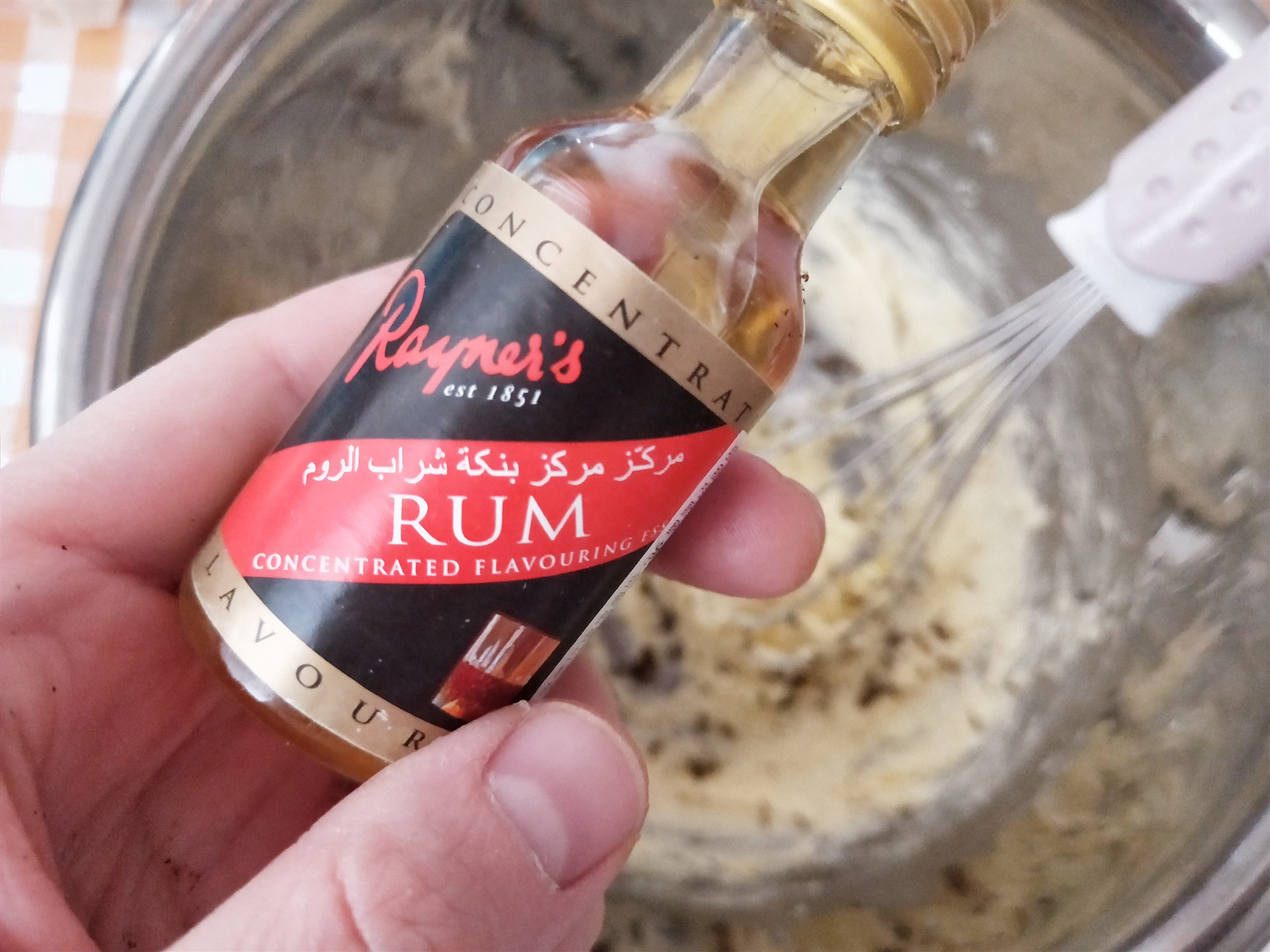 Will start a hand to abstain " white lover " chocolate, do easily simply " feline tongue " sweetmeats