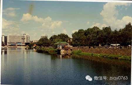 清远老照片：学宫街，中山公园，上下廓，东门塘，一中，老糖厂