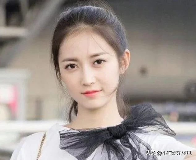 女星高中时照片：宋祖儿，鞠婧祎，杨紫像路人，陈钰琪让我沦陷