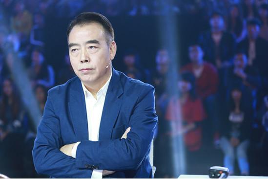 为拍一部电影花12亿建房子，最后票房惨淡，门票却一年收入10亿