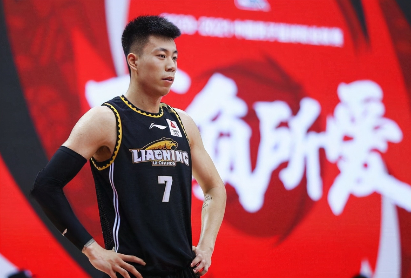 有八村垒就不得了？杜锋这样部署照样干翻日本队，重点在后场