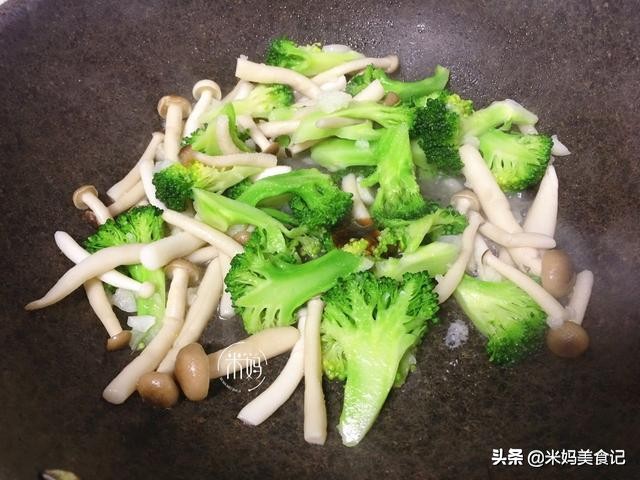图片[11]-菇菇西兰花做法步骤图 3元一斤叶酸丰富比吃肉养人！-起舞食谱网