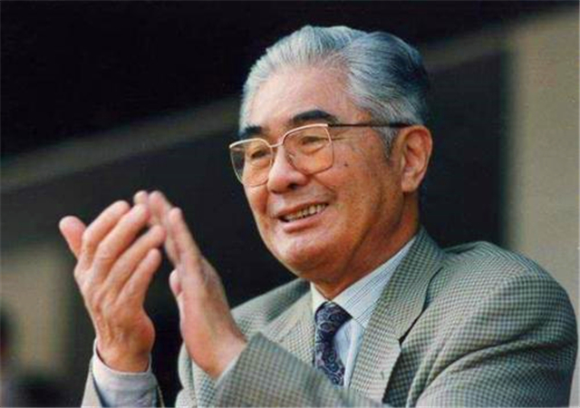 荣氏企业激荡70年：红色资本家荣毅仁和他的子孙