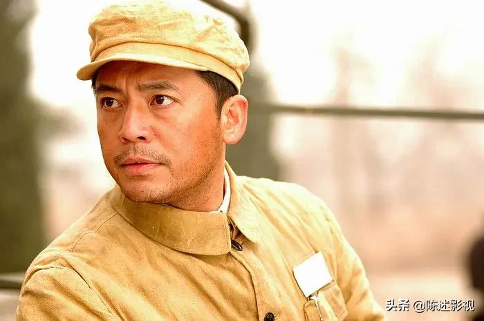 油头粉面就不要演军人了!让这13位男星告诉你,