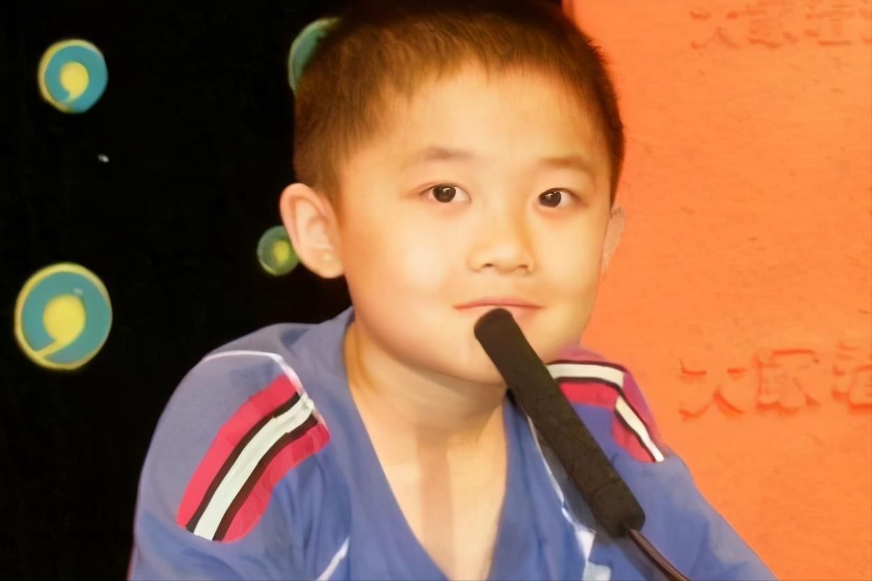 4岁出道5岁饰演马伊俐儿子走红，为了长高打激素，23岁像10岁小孩