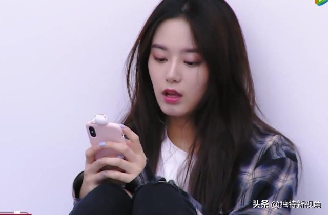 黄子韬在节目里避嫌，私下却一直为徐艺洋宣传，这是夹带私货？