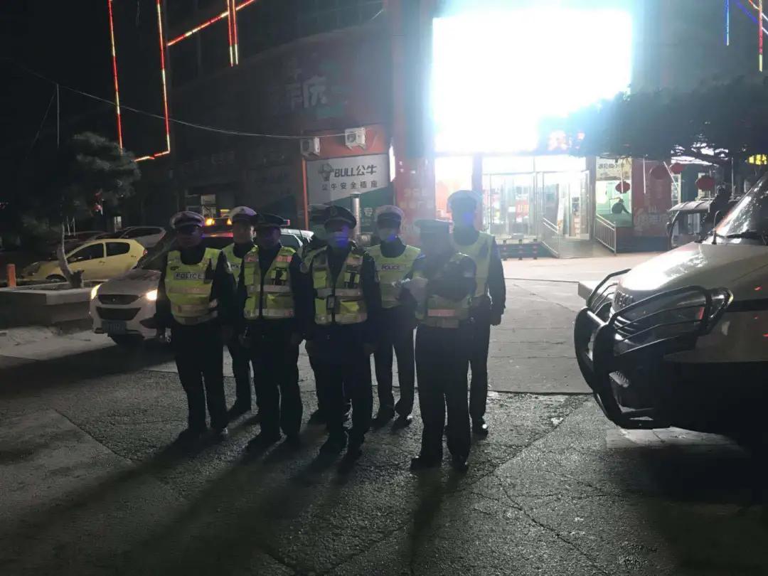 严查！临沂渣土车集中整治行动正在进行