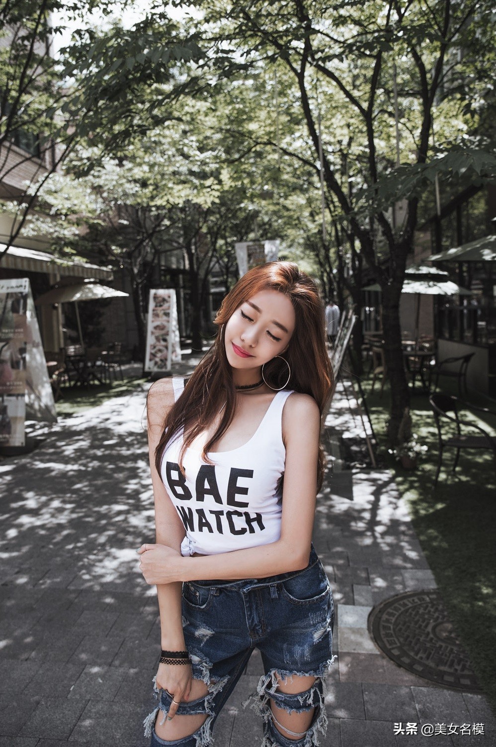 破洞牛仔褲，青春的叛逆！