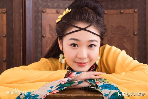 10岁女孩吊打一线小花的哭戏演技：怎么做到说哭就哭的呢？