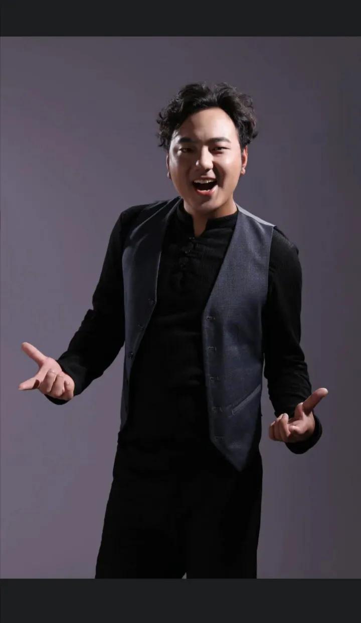 2021网红海来阿木歌手经纪人17052226000(同步微信)