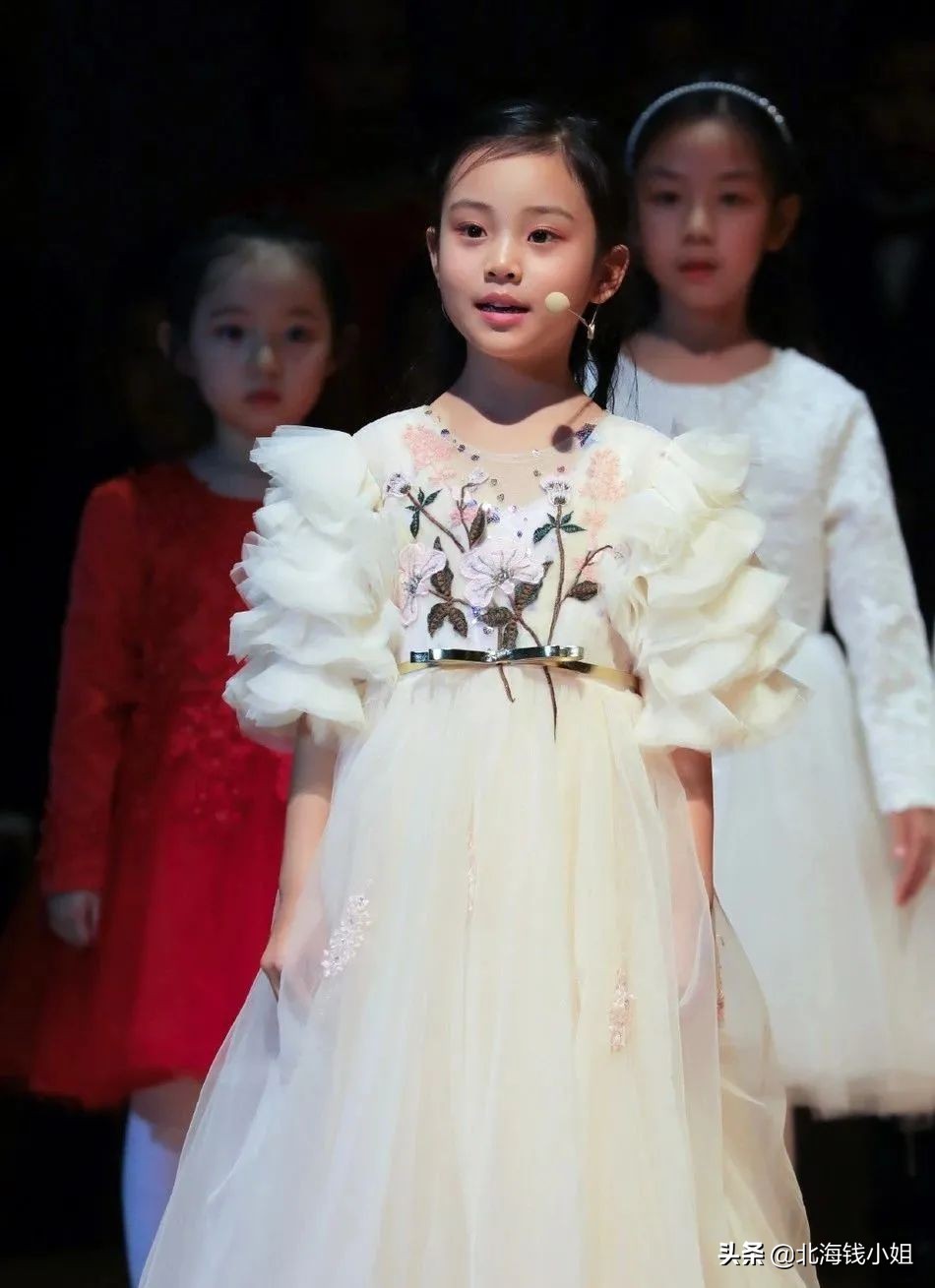 “李小璐，你不配养甜馨！”我不是一位好妻子