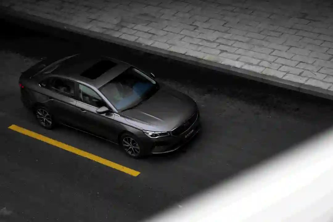 看到吉利全新一代帝豪的设计只想说：稳了！