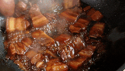 When making pork of braise in soy sauce, should fry candy color alone? 