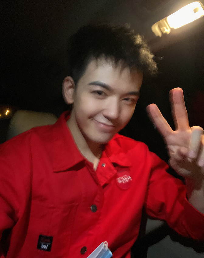 仝卓被劝退了？缺席声入人心男团打卡，微博认证改为超话主持人