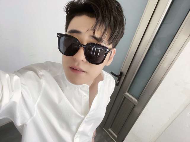 图／相思赋予谁，小辫儿张云雷