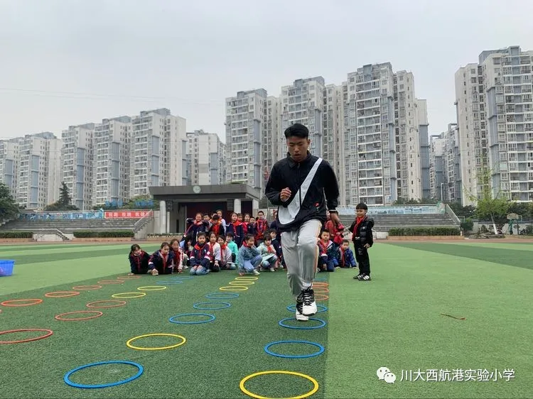 川大西航实小教育集团教师互助小组3月活动