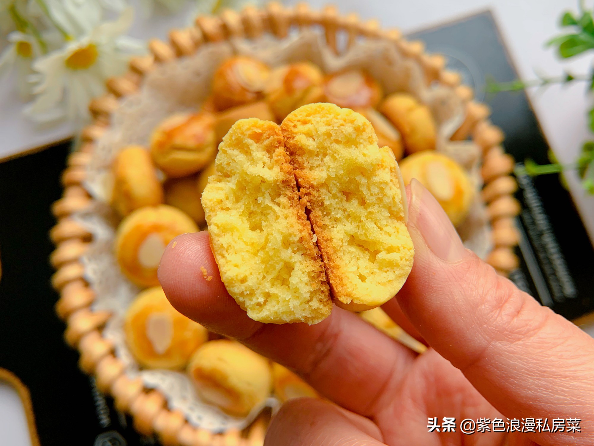 簡單易做的小甜品，奶香濃郁，一口一個酥到掉渣，新手看完就會