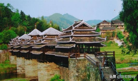 海水这么深, 那跨海大桥的桥墩要怎么建? 看完佩