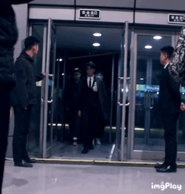 Wu Lei does not perform a little brother, small wolfhound of every year general attack just is you is correct open way