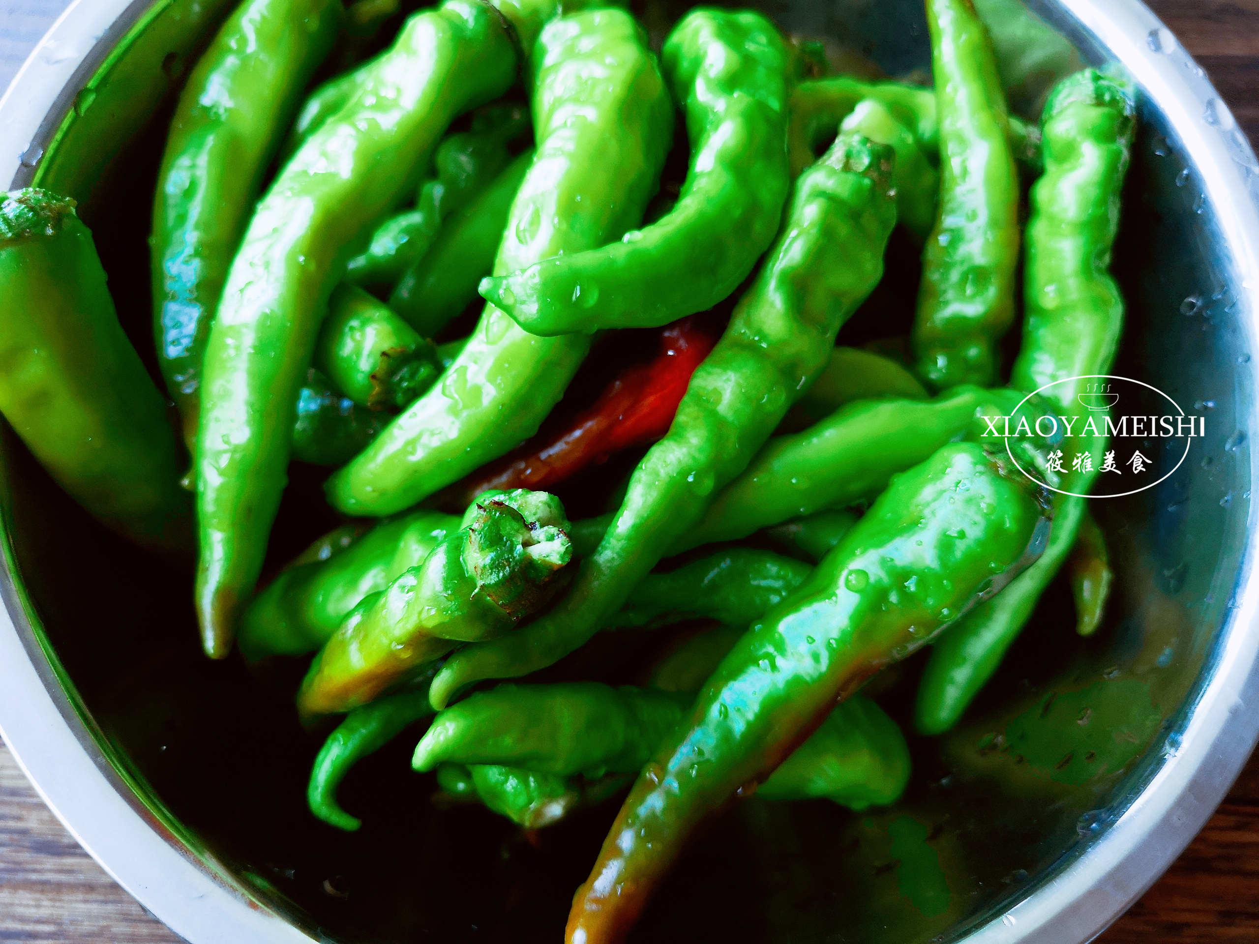 The chilli peppers are simple, crispy, spicy and unique. Even the picky girls love it.