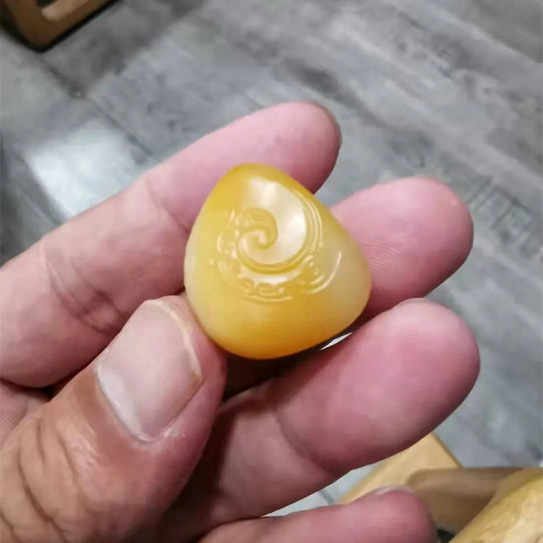 实战经验 | 籽料脱水对玉质会有怎样影响?