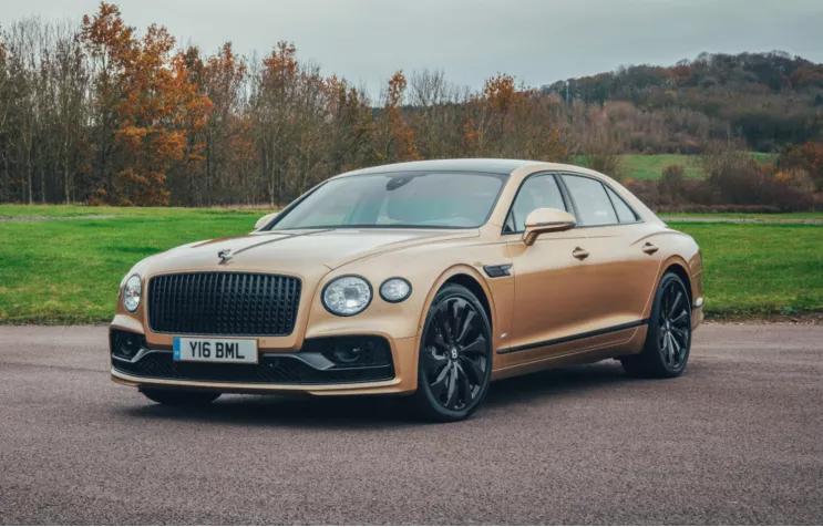 全新奔驰C级全球首发；宾利订单大涨50%