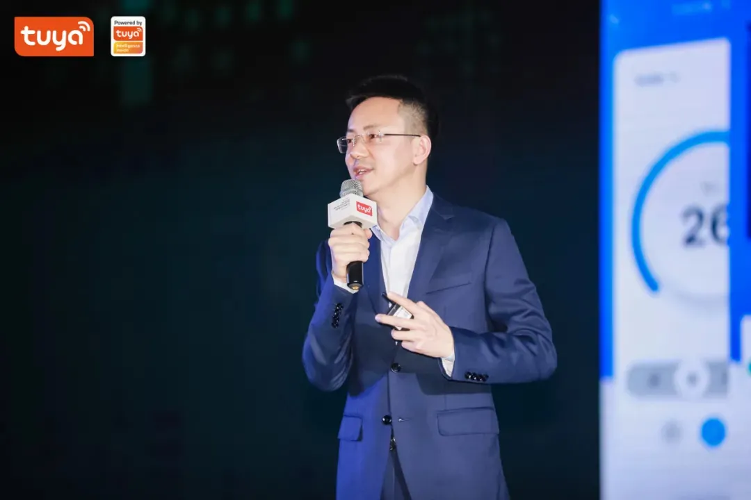 涂鸦智能上市，在亏损中撑起900亿市值