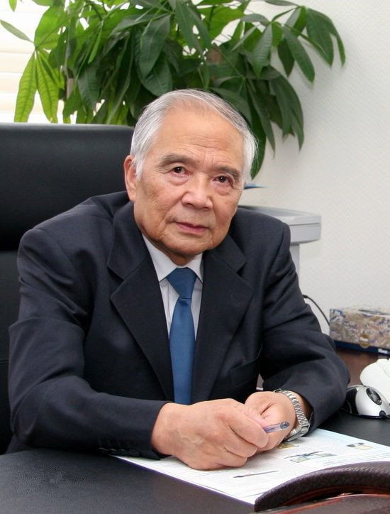 歼20总师杨伟，中国版的爱因斯坦，他的人生到底