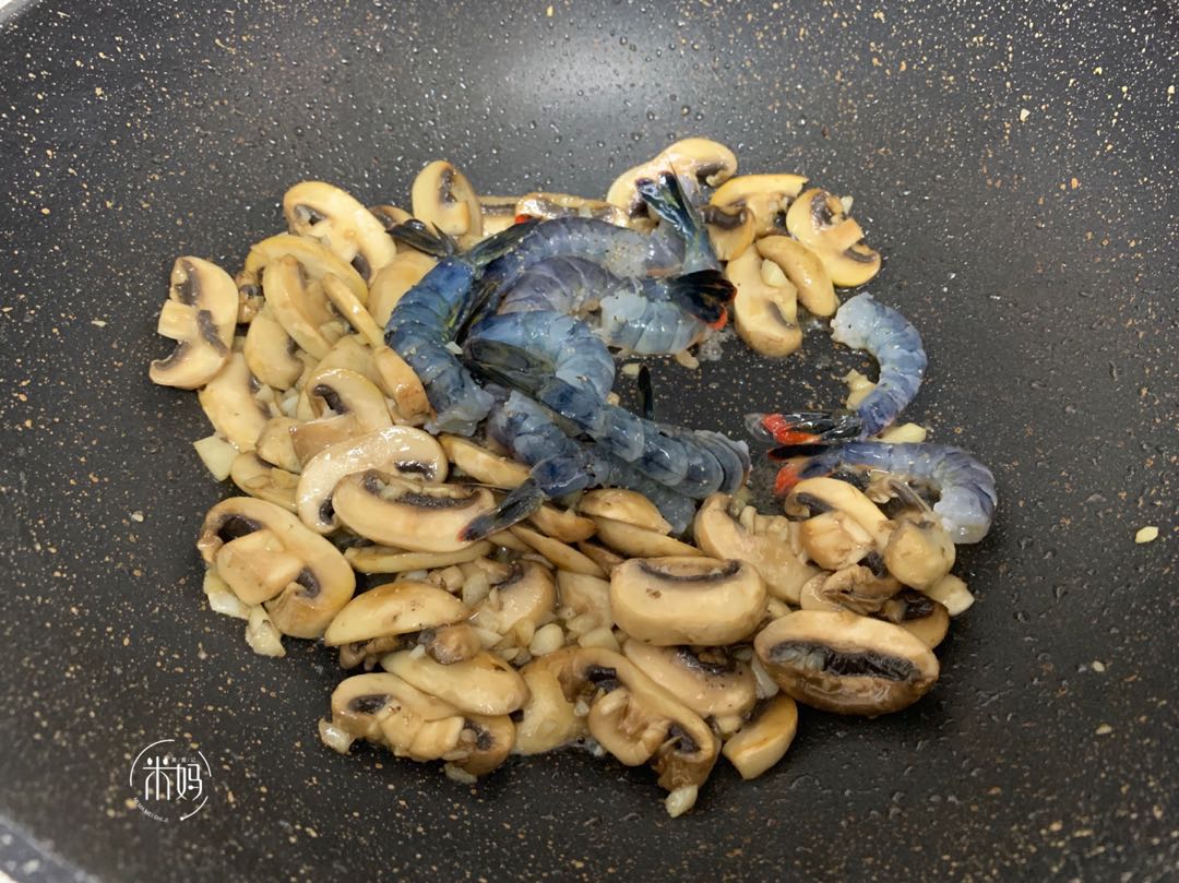 图片[10]-虾仁蘑菇炒西兰花做法步骤图 低脂低热量多吃也不胖-起舞食谱网