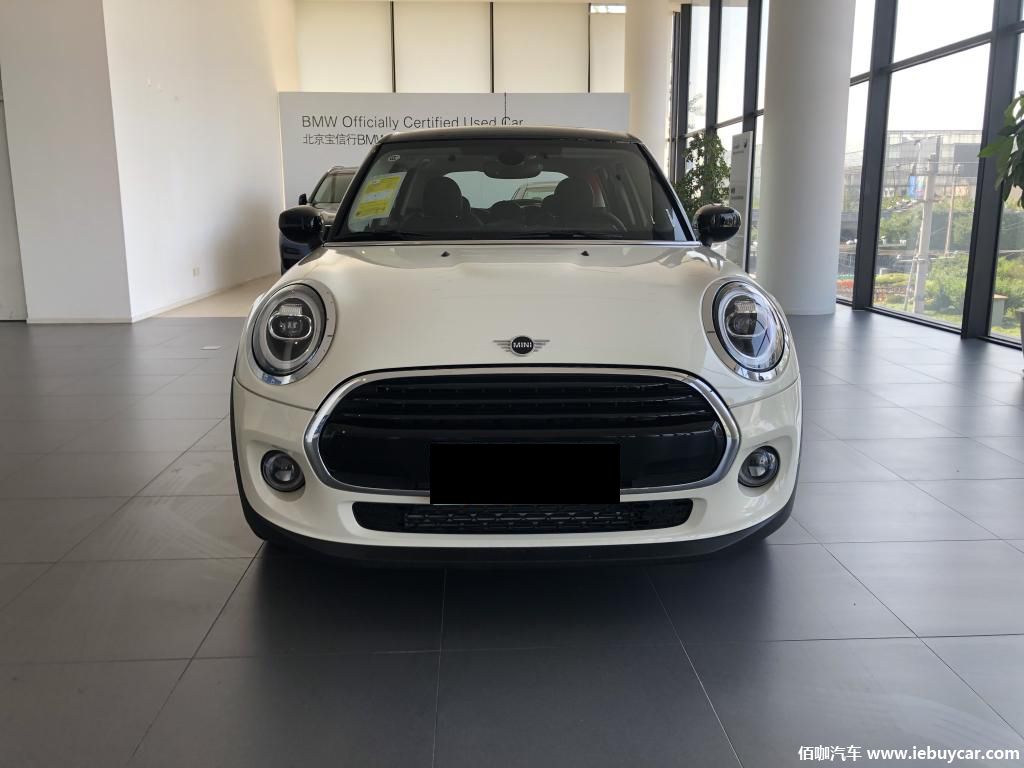 新款MINI COOPER 五门版 经典前脸配“米”字旗灯组