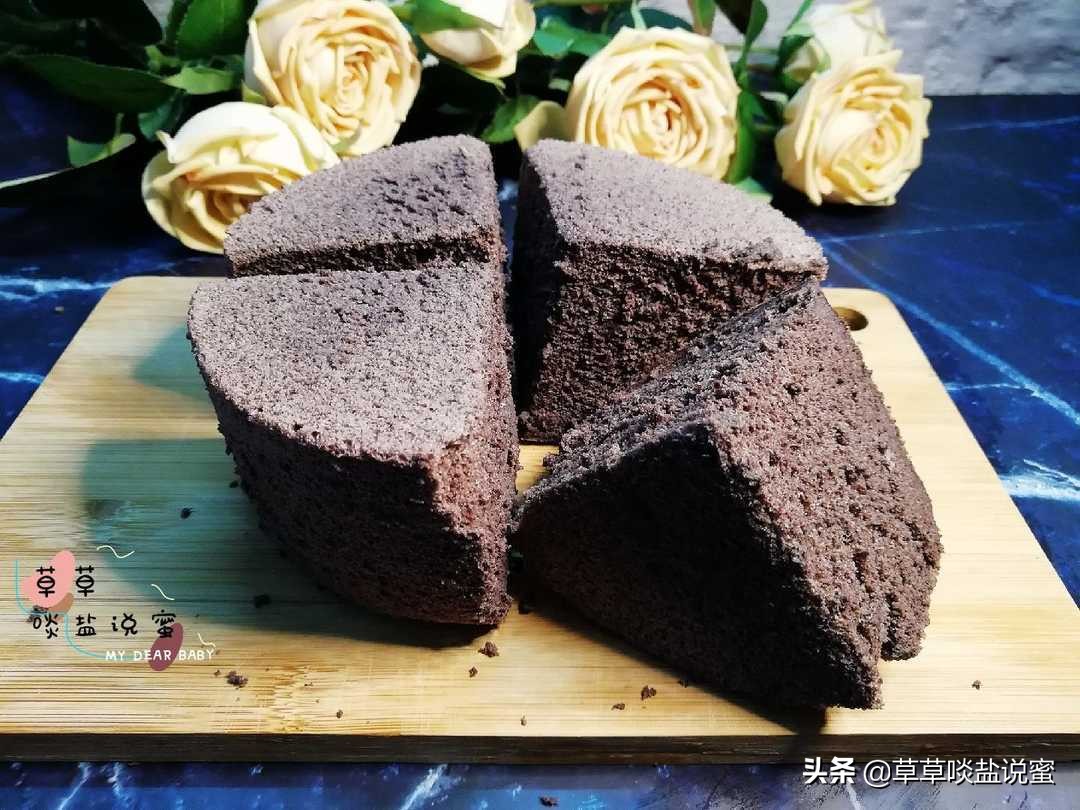 黑米糕真心不难做，只要有黑米和鸡蛋牛奶就能成