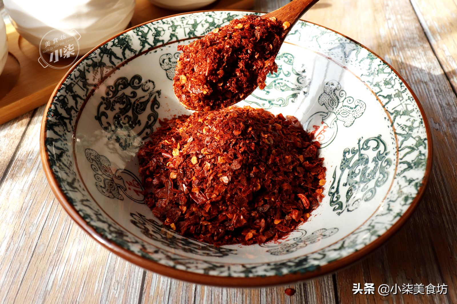 图片[4]-辣椒酱好吃有诀窍 多加这一步 辣椒油才香 为年夜饭做准备-起舞食谱网