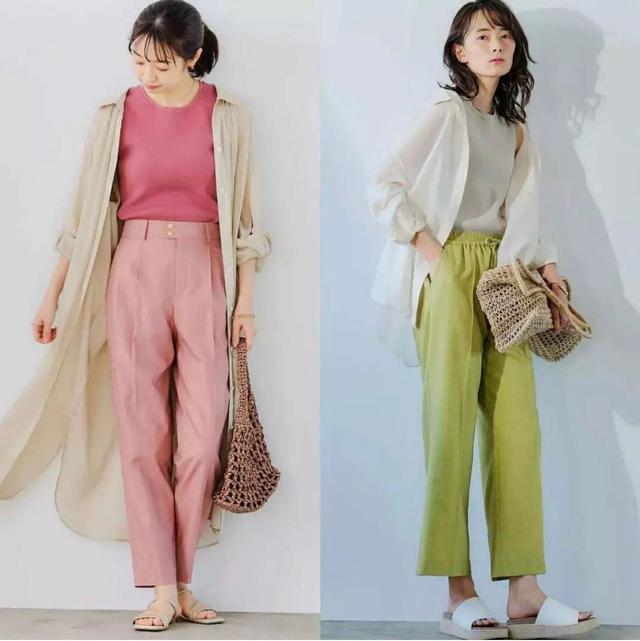 不懂穿搭的女生就简单穿，这些清新减龄的知性风格，时髦又养眼
